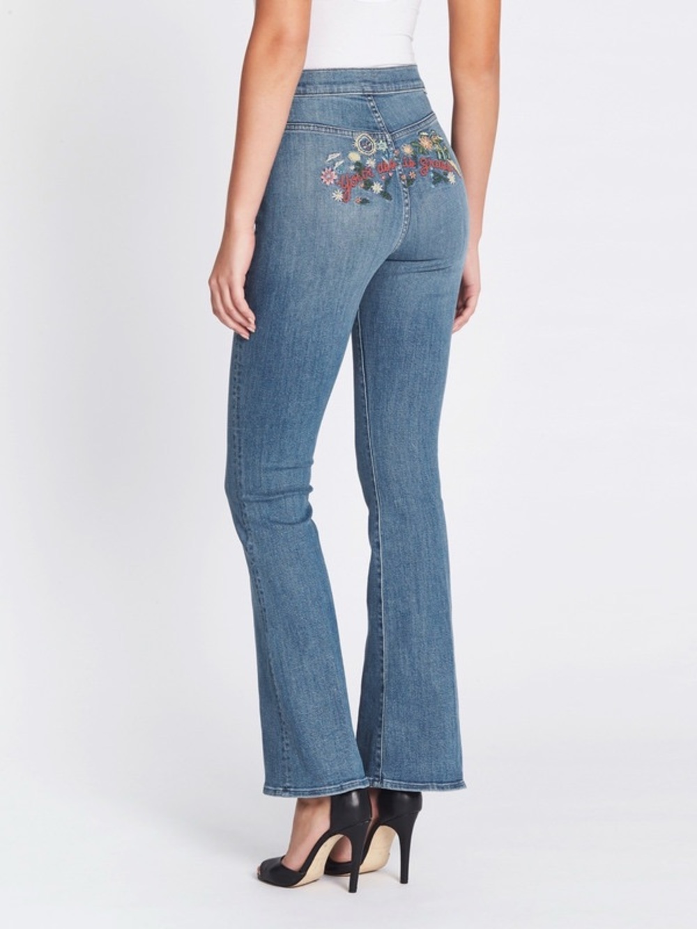 Mother Denim mini pocket cruiser Jean with Embroidery